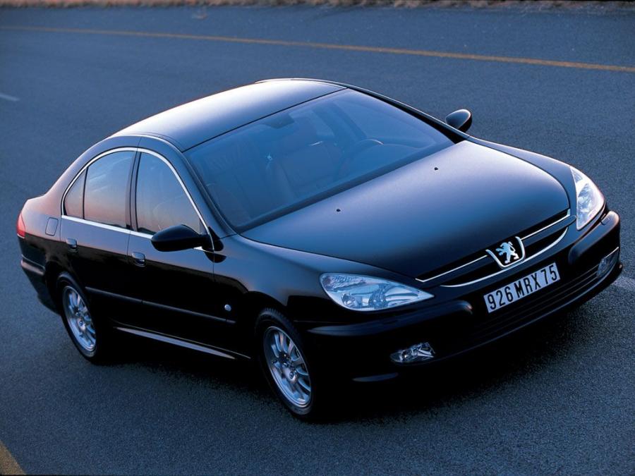  Peugeot 607 1999 года  (фото 19 из 53)